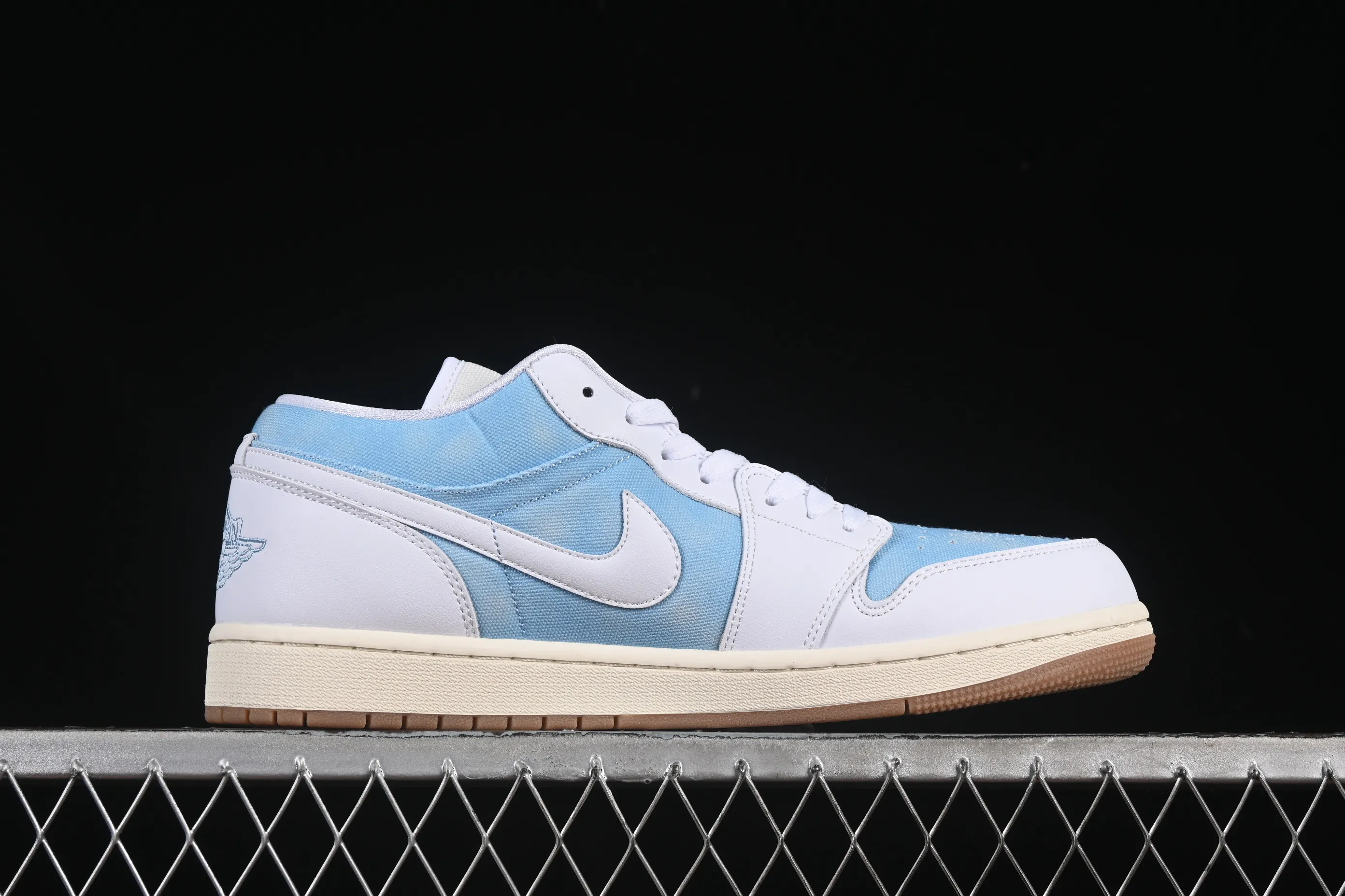 All categories Air Jordan Jordan series basketball shoes Air Jordan 1 Low Air Jordan 1 Low "Worn Blue" AJ1 Jordan 1 denim low-top cultural and casual sneakers HQ2004-400